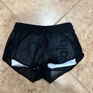 ALO Yoga Black and White Shorts S